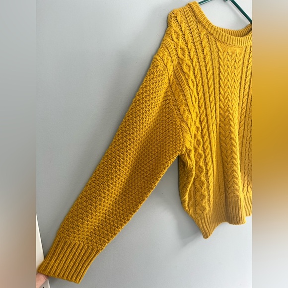 Workshop Republic Clothing Wool Blend Knit Sweater Sz XS yellow Round Neck - Picture 5 of 8